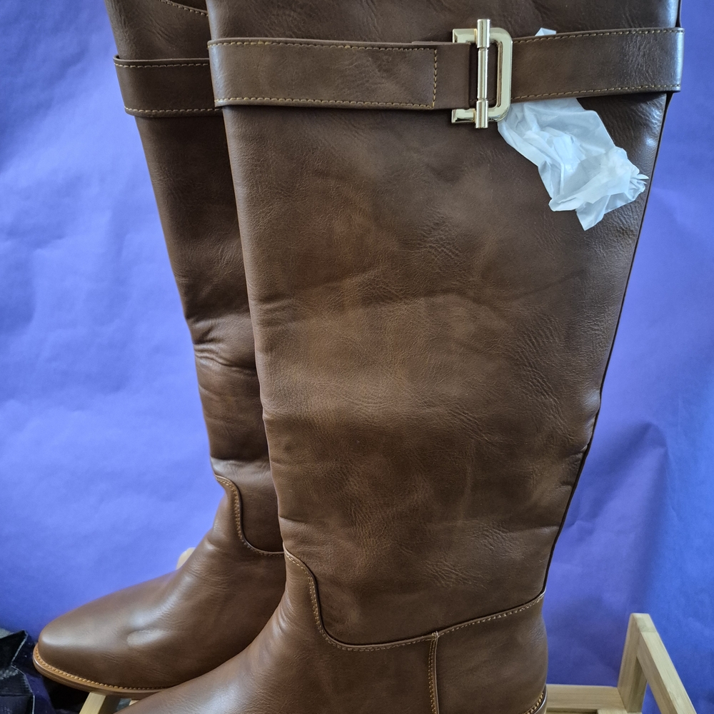 Brown Knee-High Boots Size 11